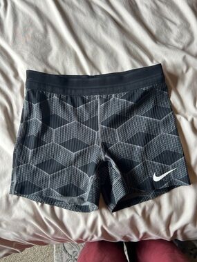 Nike Black & Gray Geometric Running Shorts